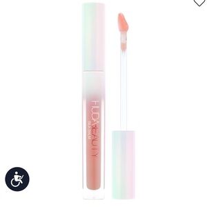 Huda Wishful Silk Balm Hydrating and Nourishing Lip Balm ⭐️⭐️